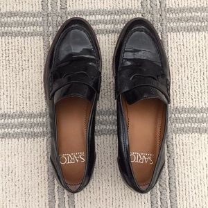 Black leather loafer